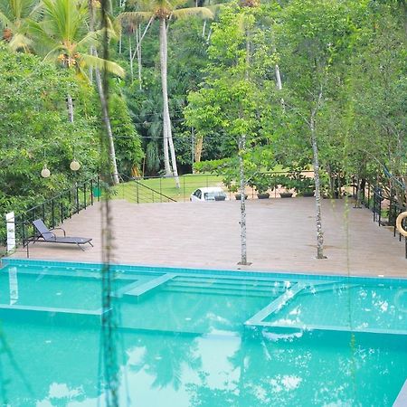 Heaven De Fountain Hotel Avissawella Luaran gambar